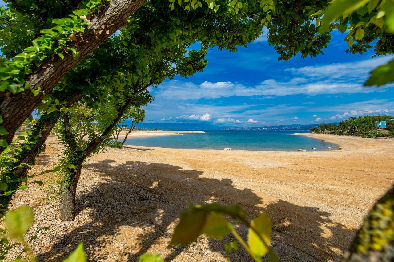 Mobile Homes Camping Omišalj Dış mekan fotoğraf